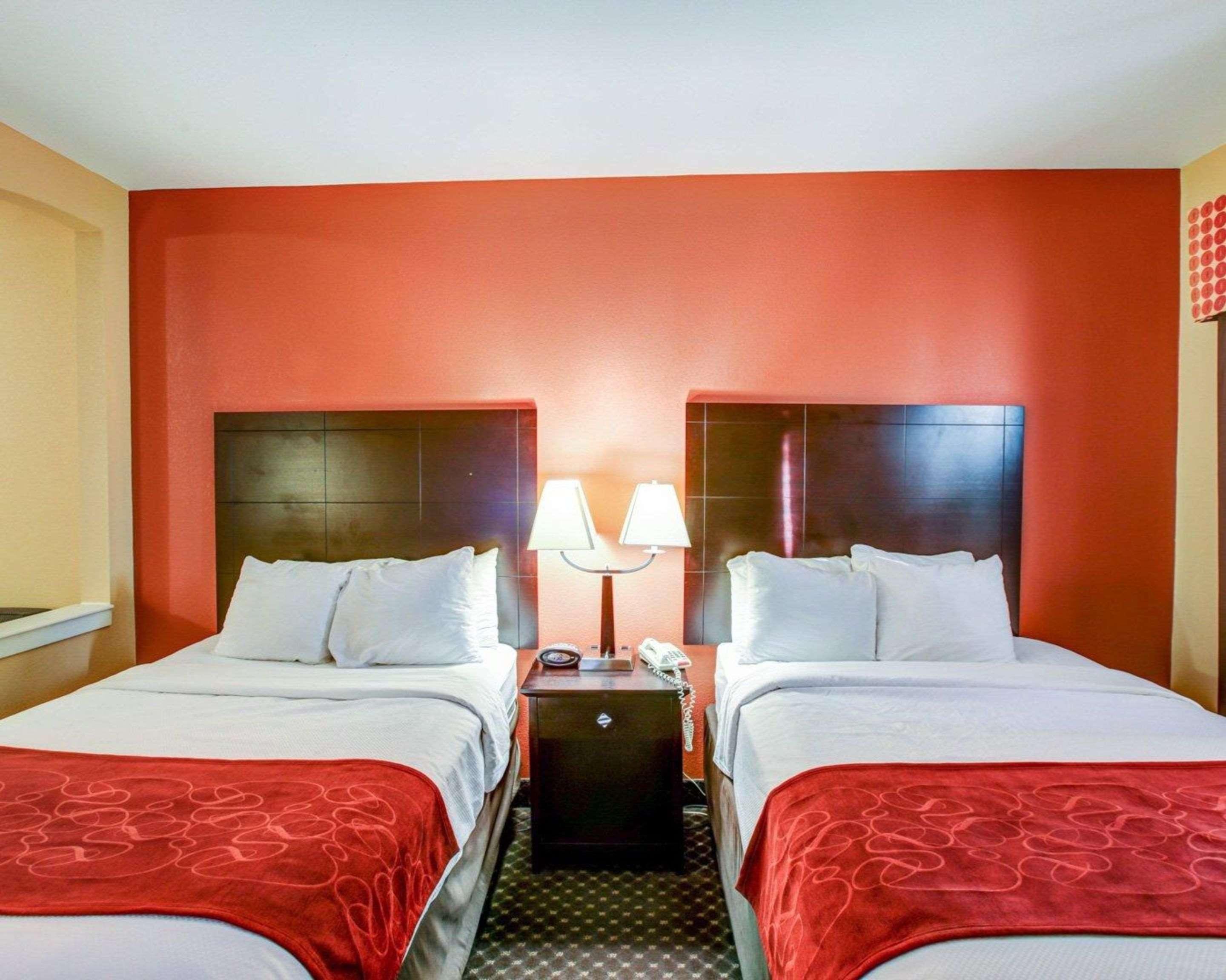 Hotel Comfort At Rivergate Mall