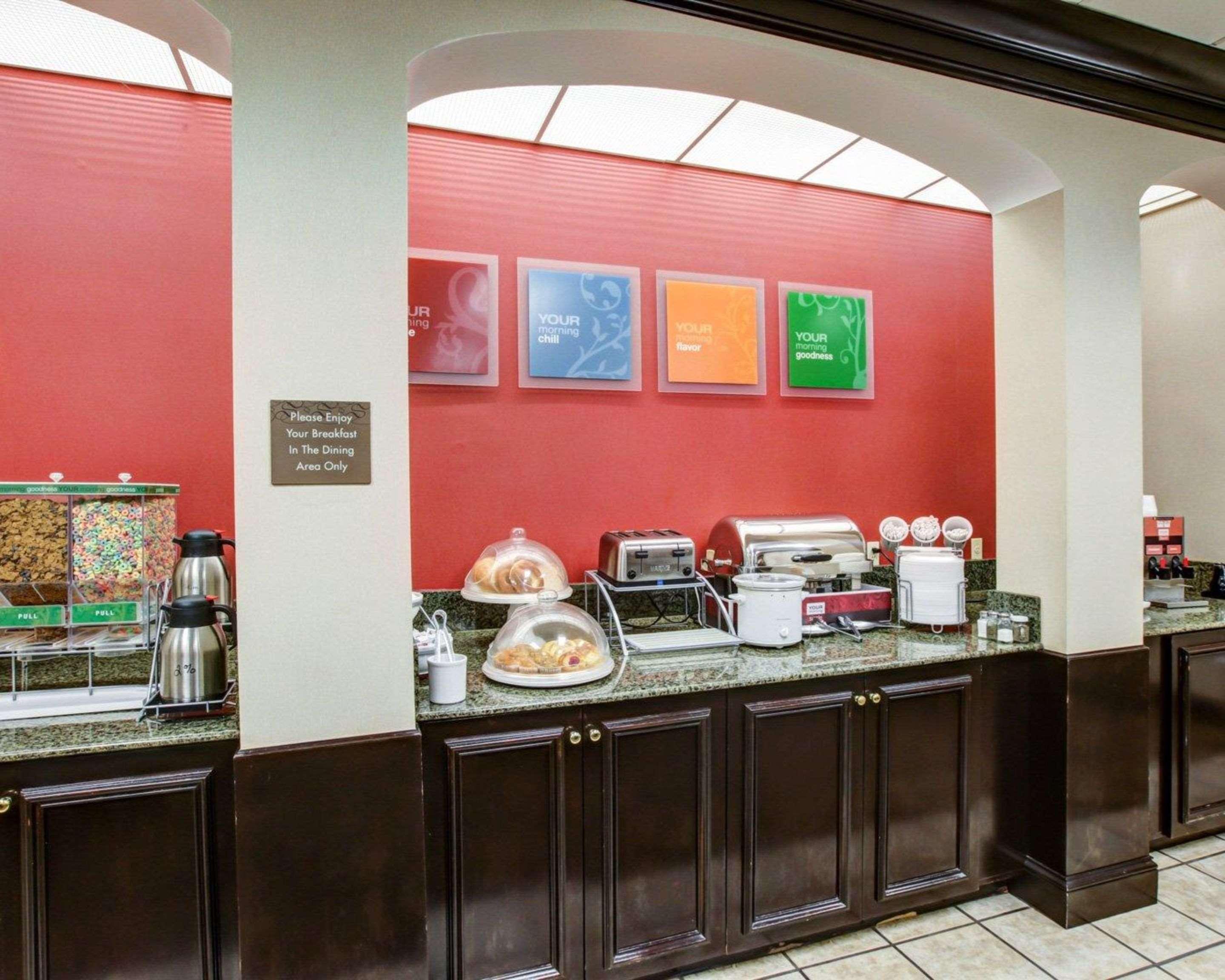 Comfort At Rivergate Mall 3*