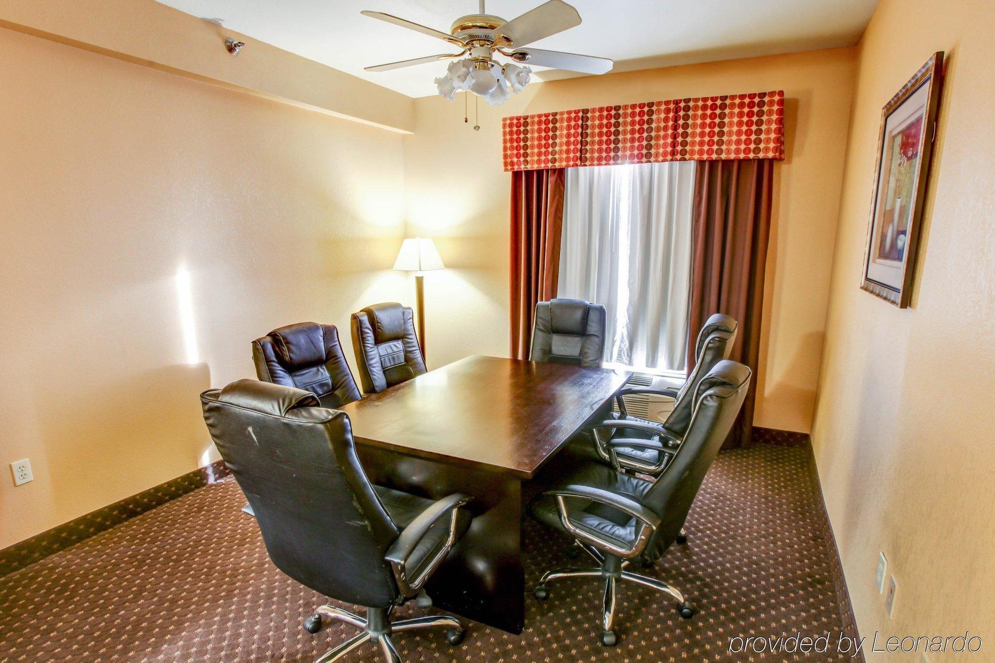Comfort At Rivergate Mall