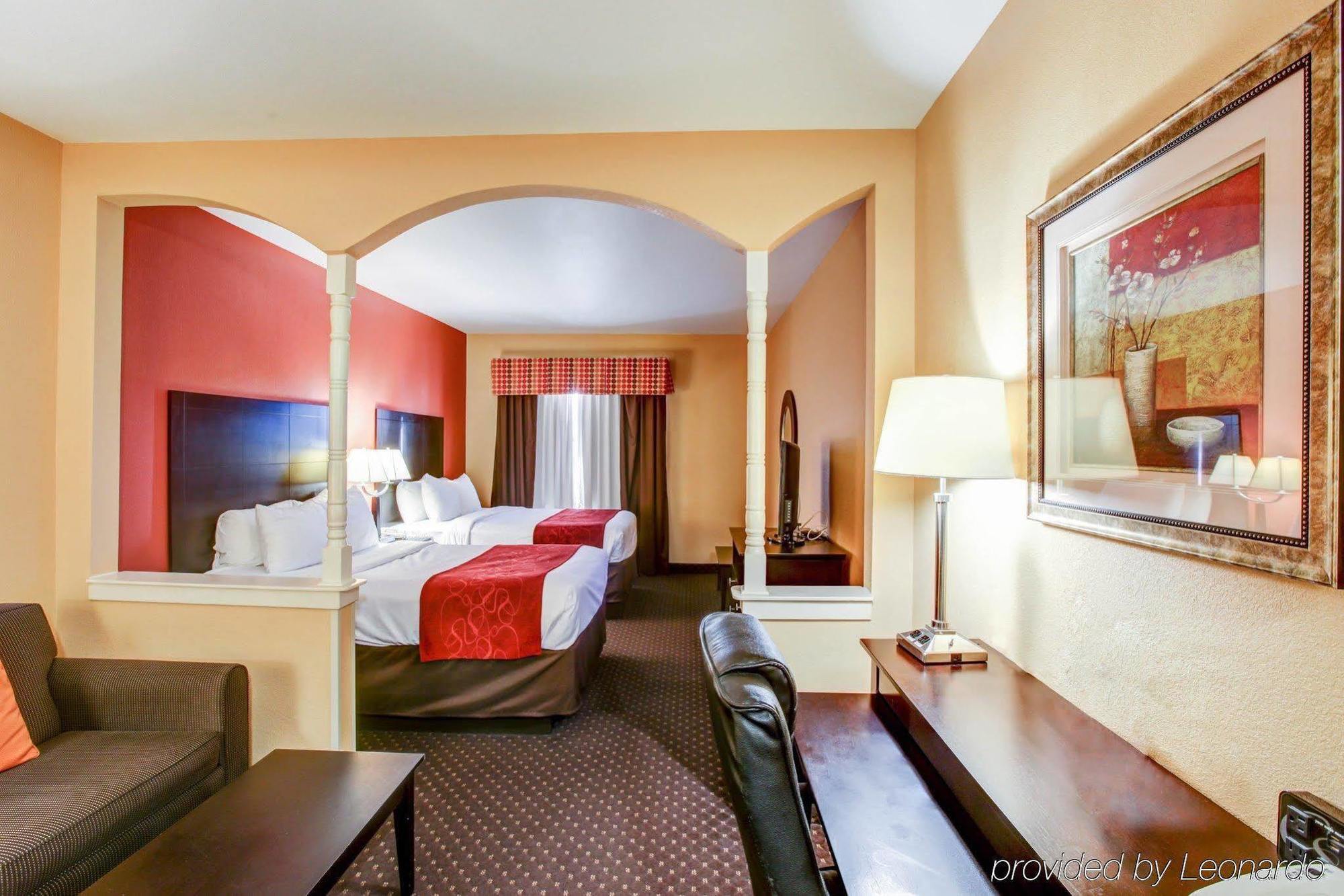 Comfort At Rivergate Mall Hotel 3*